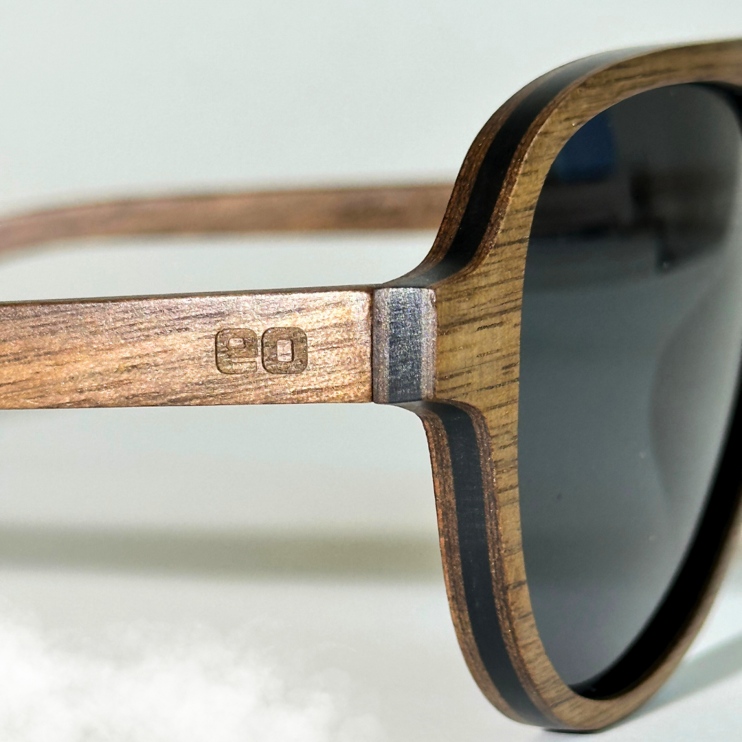 Geertsen - Wood & Carbon Fiber