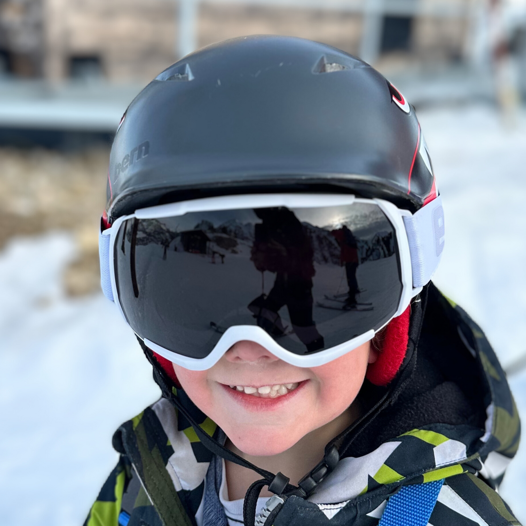 ski goggles small The LITTLE CLOUD