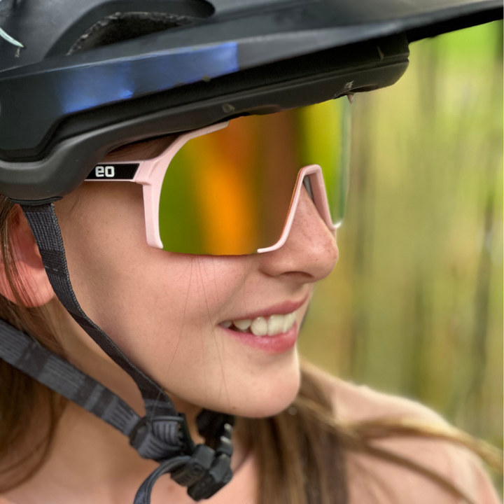 Uno Mas Photochromic+ | Small / Youth